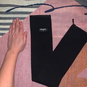 ‘CHANEL’ stretchy waist belt